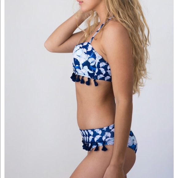 Bikini set - Picture 2 of 3